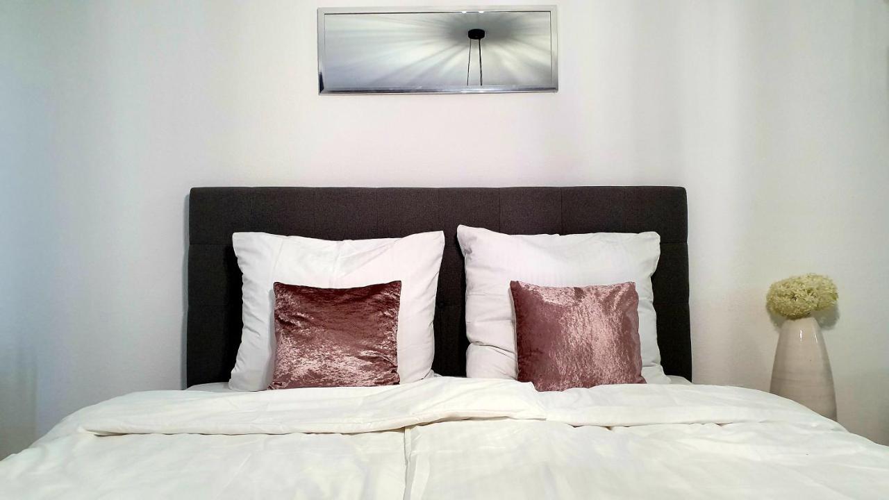 ✪ Beautiful Studio In Center With Amazing View ✪ City Airport City Airport Mannheim Exterior foto